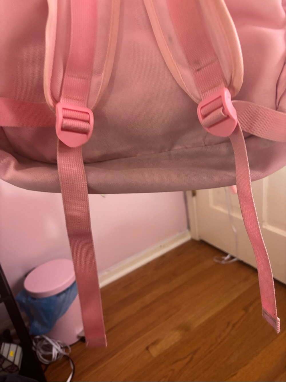 Pink school backpack - Picture 3 of 5